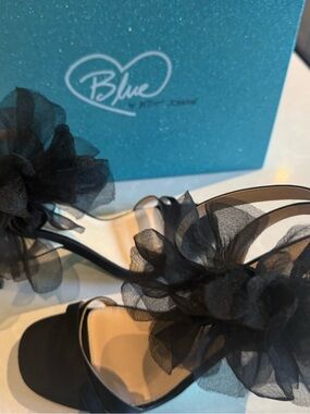 Blue by Betsey Johnson Black Floral Tulle Sandals